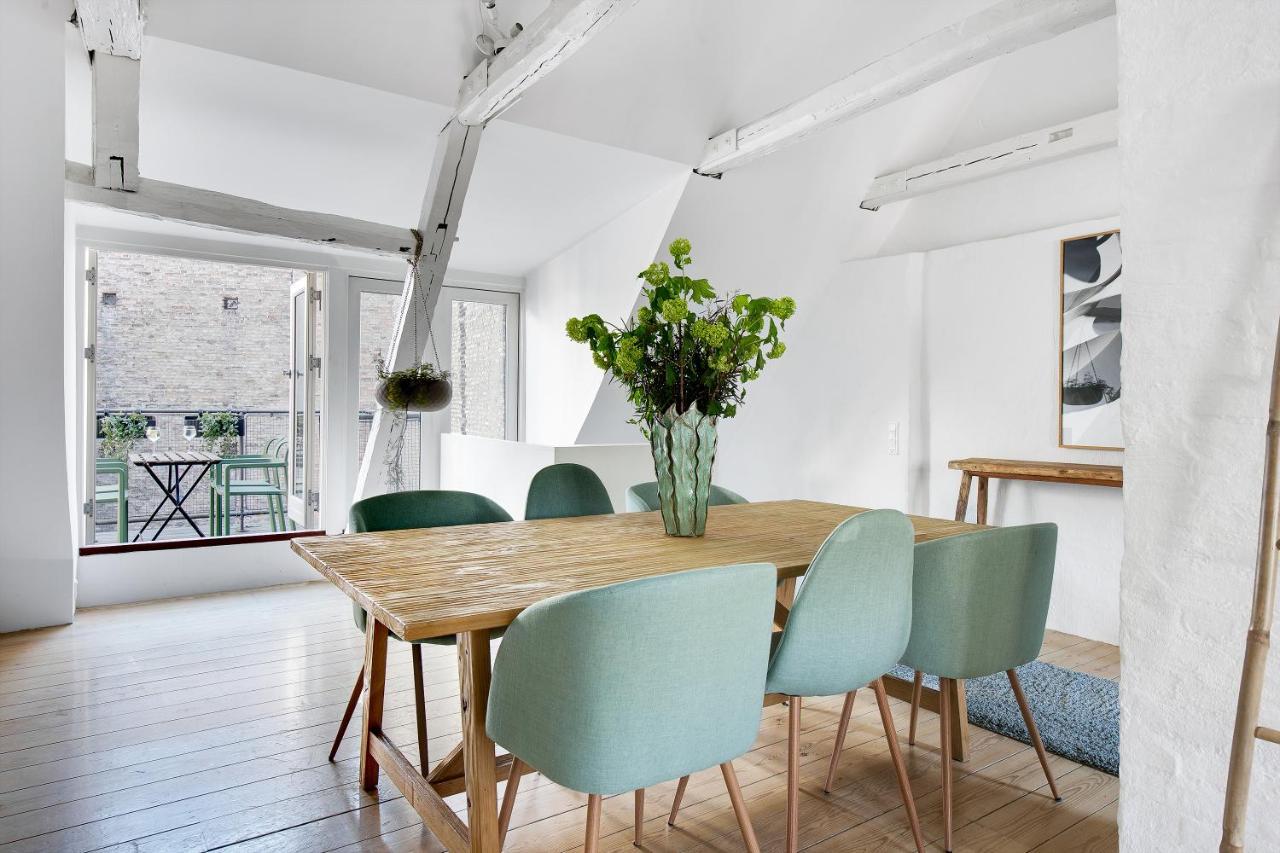 Apartamento Sanders Main - Endearing Two-bedroom Duplex With A Balcony Next To Magical Nyhavn *