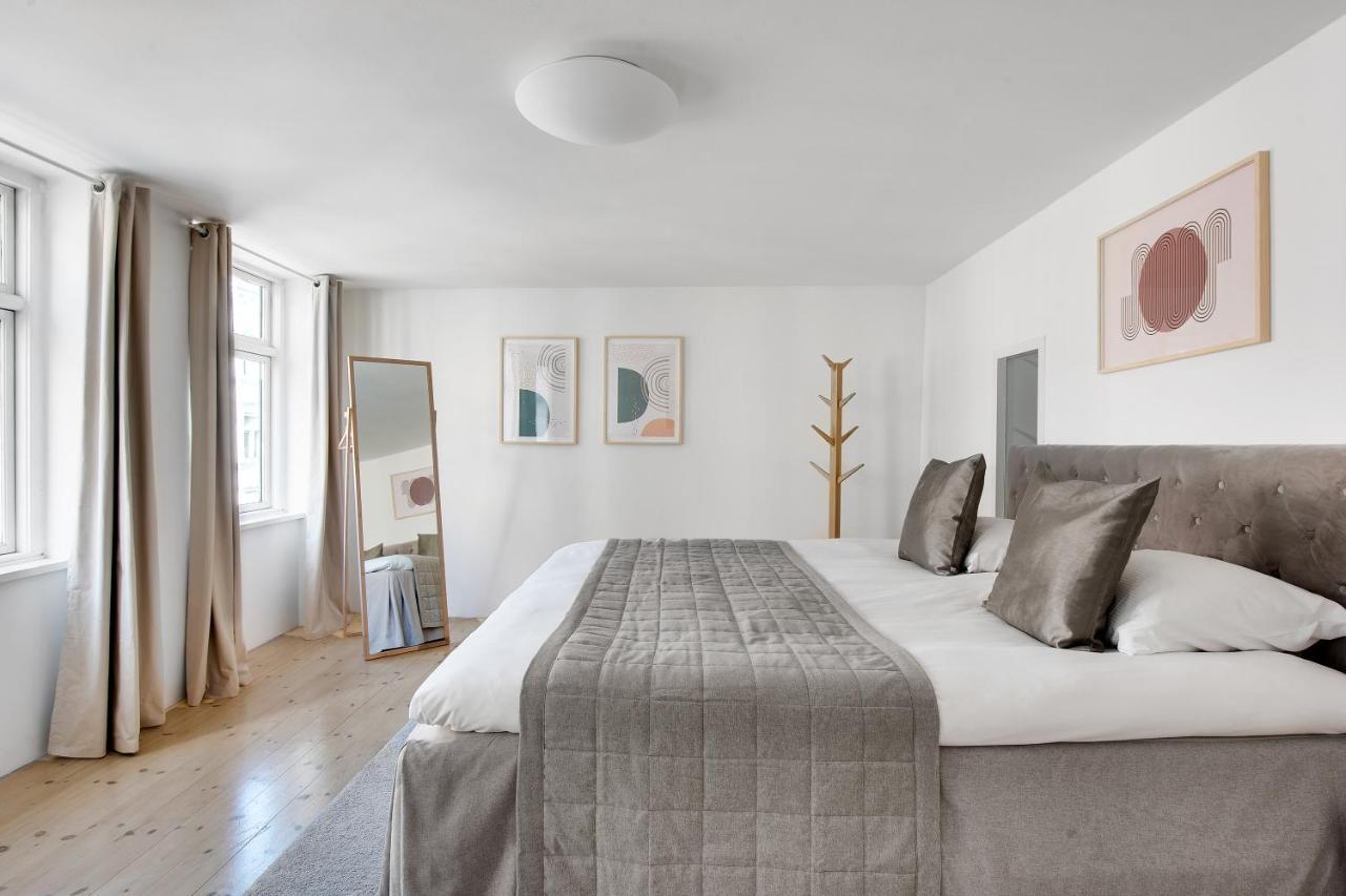 Sanders Main - Endearing Two-bedroom Duplex With A Balcony Next To Magical Nyhavn Apartamento