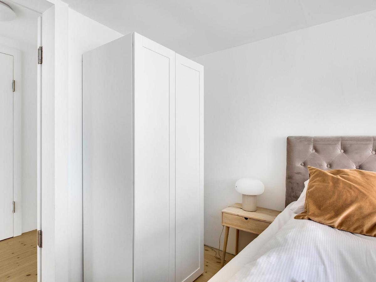 Sanders Main - Endearing Two-bedroom Duplex With A Balcony Next To Magical Nyhavn Apartamento Copenhague